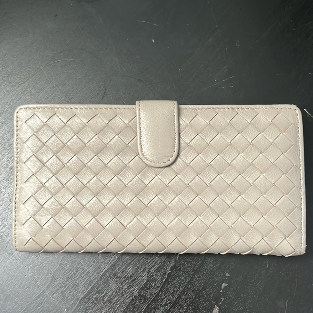 Bottega Veneta Woven Leather Wallet in Taupe